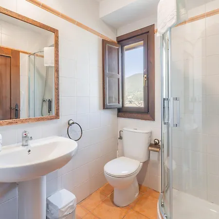 埃尔莫利诺酒店 酒店 Bezas