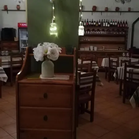 El Molino Hotel